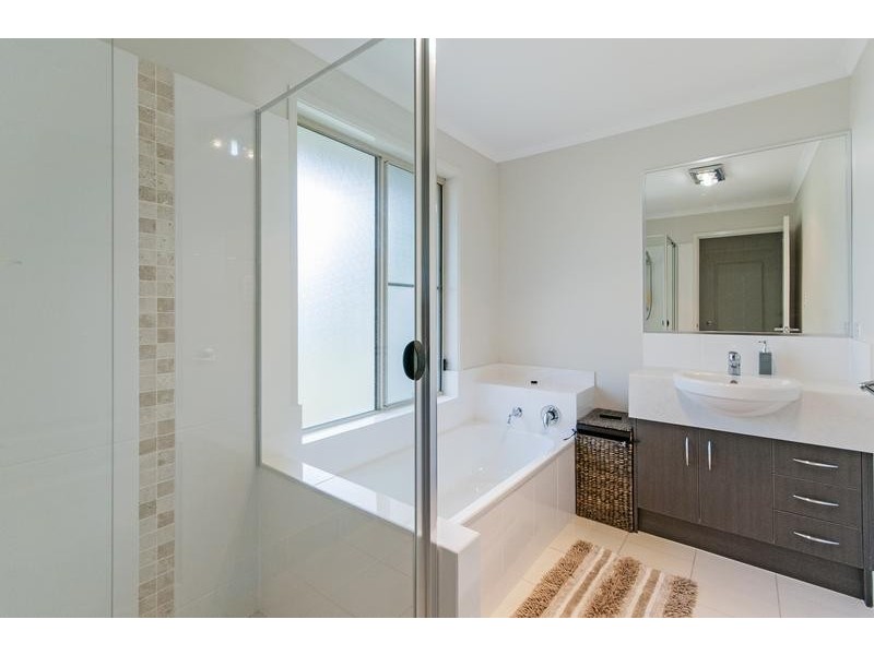 36 Tristania Street, Yamanto QLD 4305