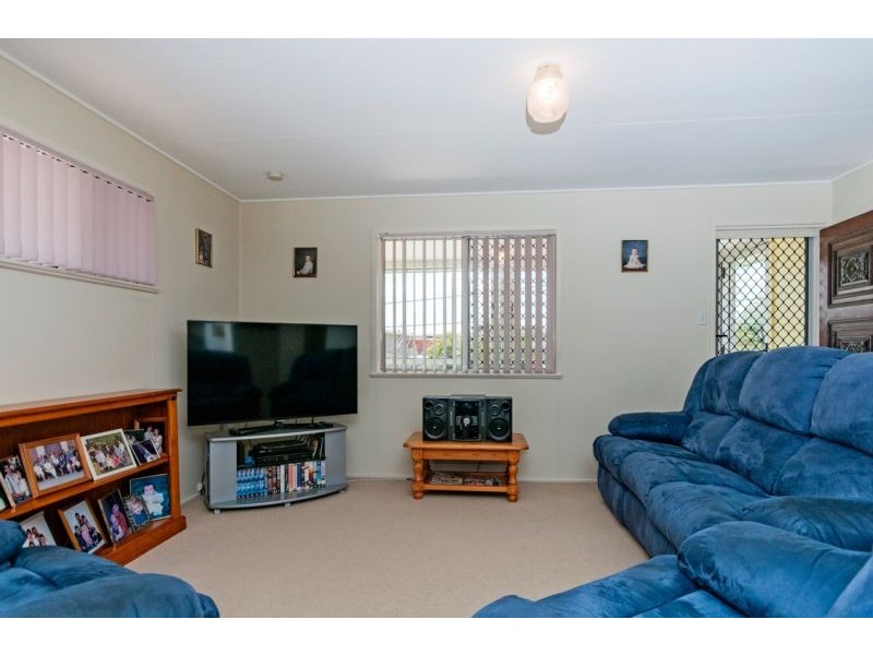 17 Wildey Street, Raceview QLD 4305