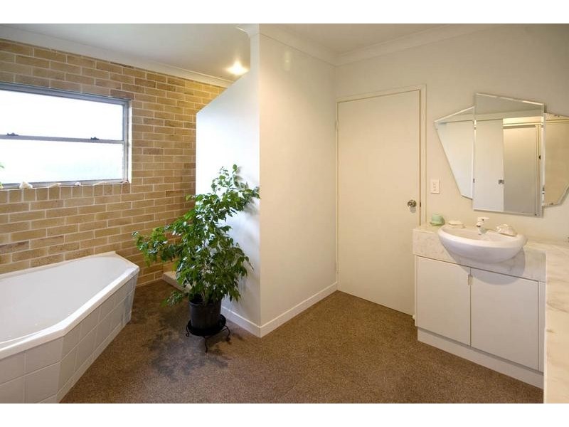 54 Settler Way, Karalee QLD 4306