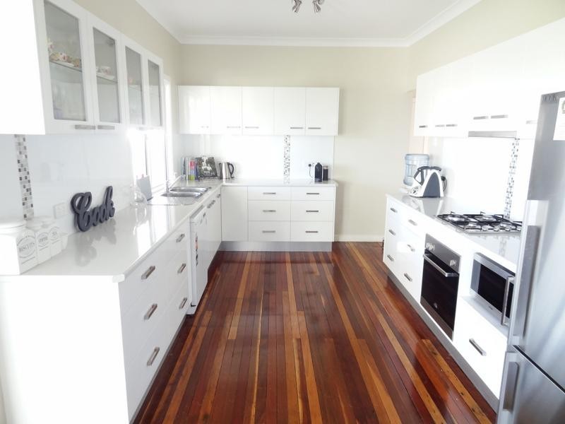 160 Moores Pocket Road, Moores Pocket QLD 4305