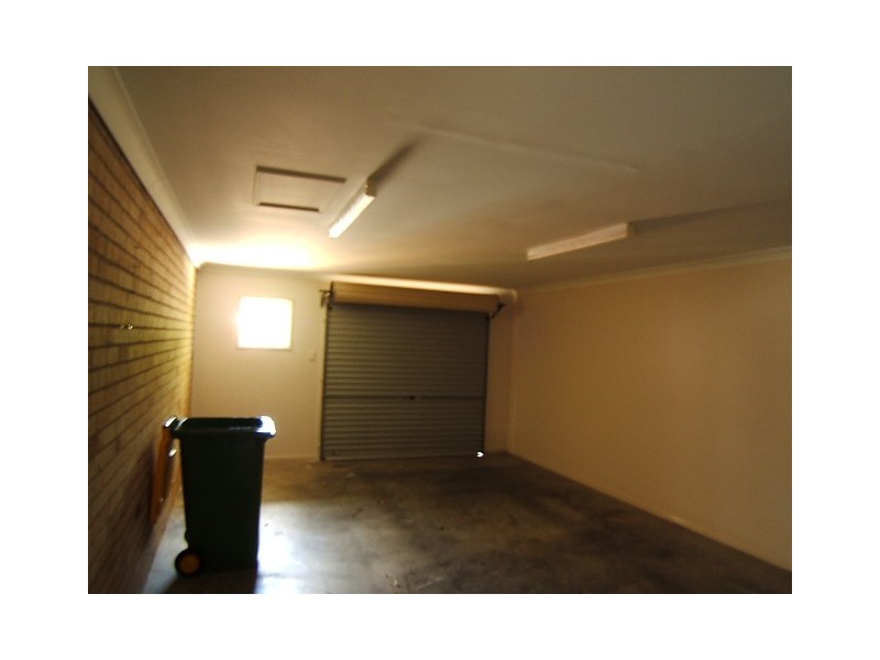 11 Eldon Place, Flinders View QLD 4305