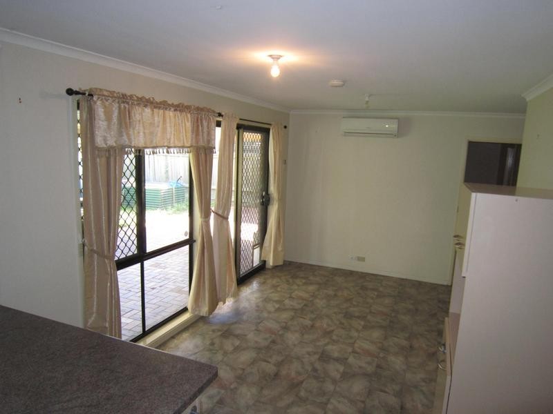 110 Equestrian Drive, Yamanto QLD 4305