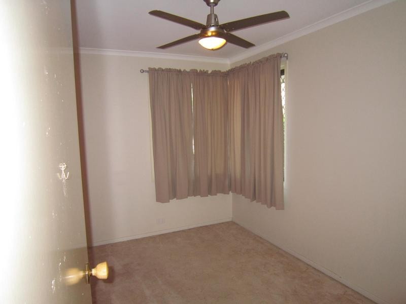 110 Equestrian Drive, Yamanto QLD 4305