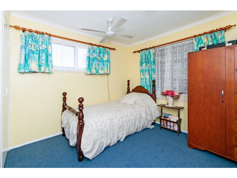 6 Jarrah Street, Raceview QLD 4305