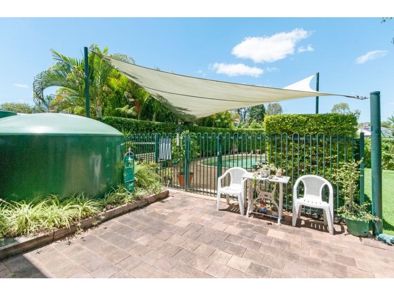 6 Jarrah Street, Raceview QLD 4305