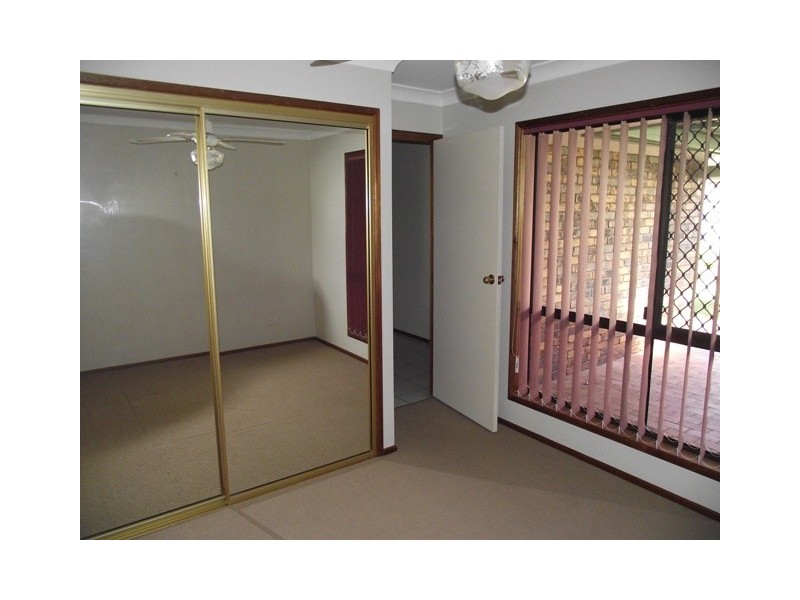 11 Arabian Close, Yamanto QLD 4305