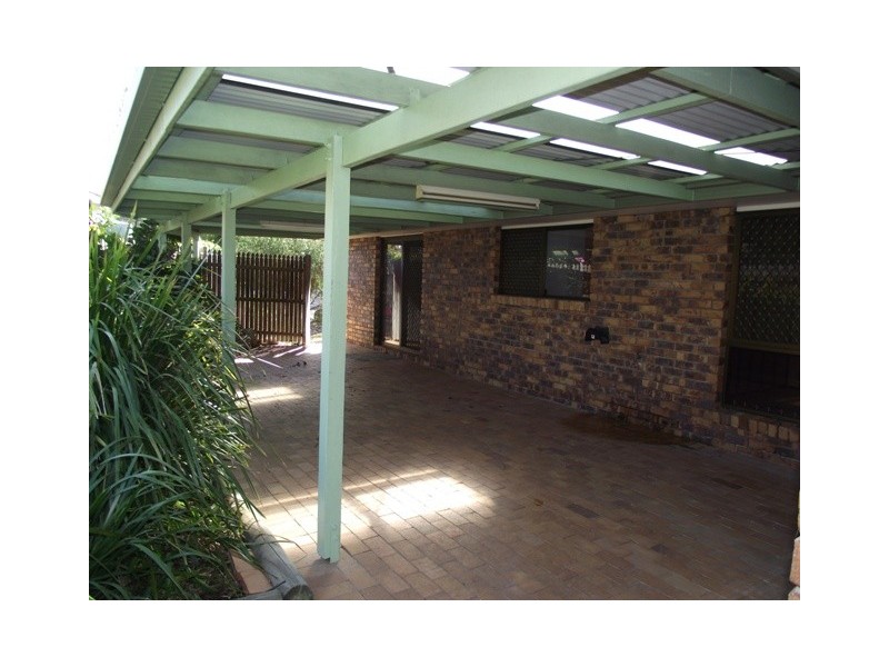 11 Arabian Close, Yamanto QLD 4305