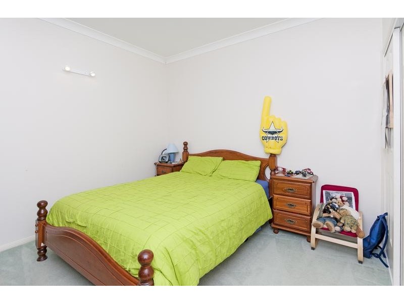 2 Leesmore Court, Deebing Heights QLD 4306