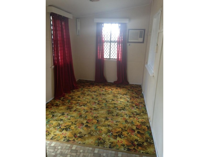 7 King Street, Dinmore QLD 4303