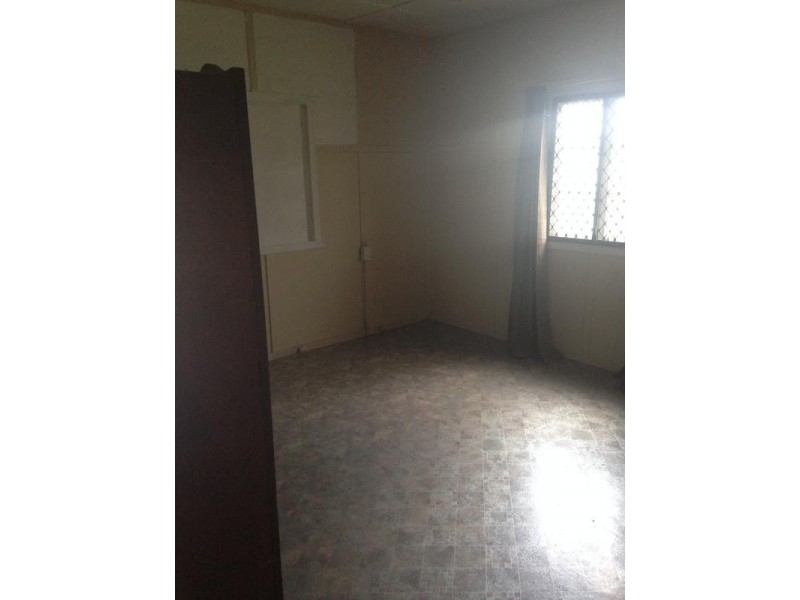 7 King Street, Dinmore QLD 4303