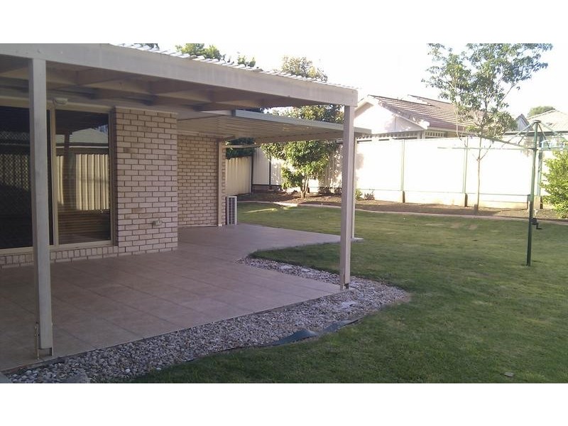 47 Jonquil Circuit, Flinders View QLD 4305