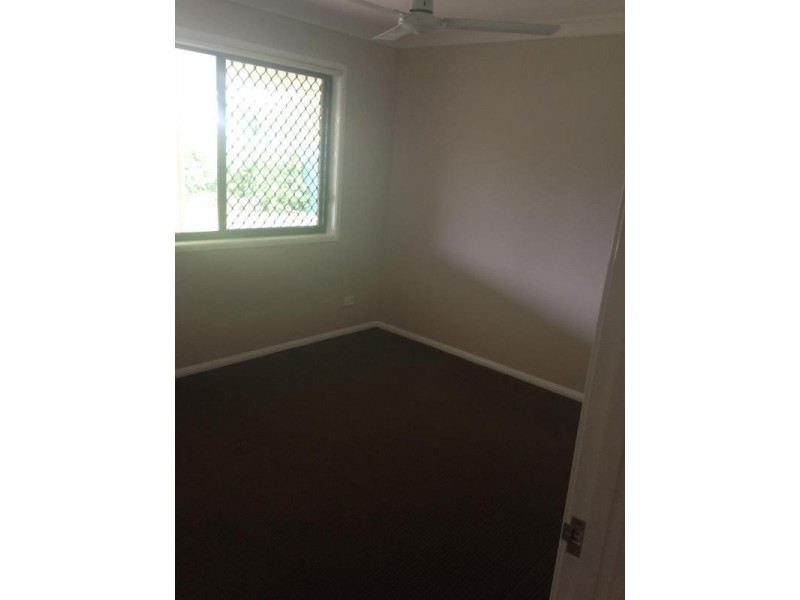 6 Baden Jones Way, North Booval QLD 4304