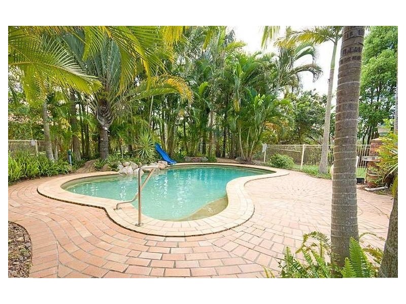 30 Balmoral Grove, Karalee QLD 4306