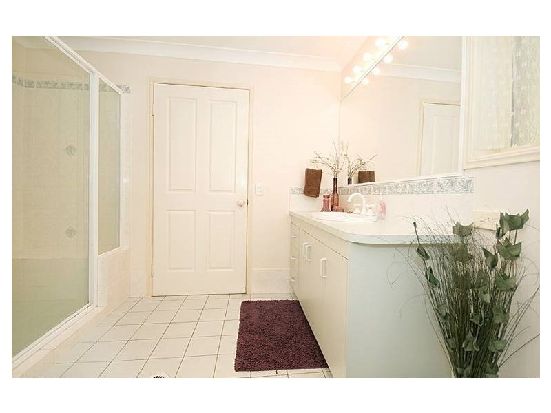 30 Balmoral Grove, Karalee QLD 4306