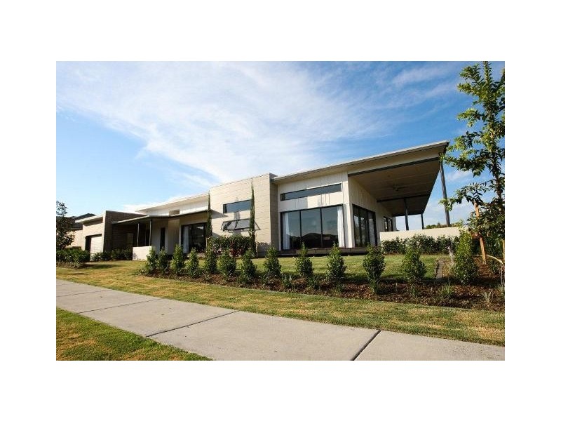 1 Sirmione Street, Raceview QLD 4305