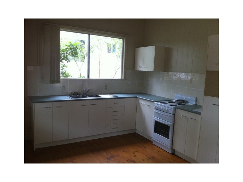 15 Elms Street, Bundamba QLD 4304
