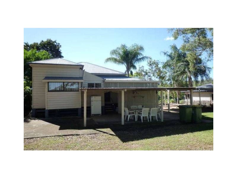15 Elms Street, Bundamba QLD 4304