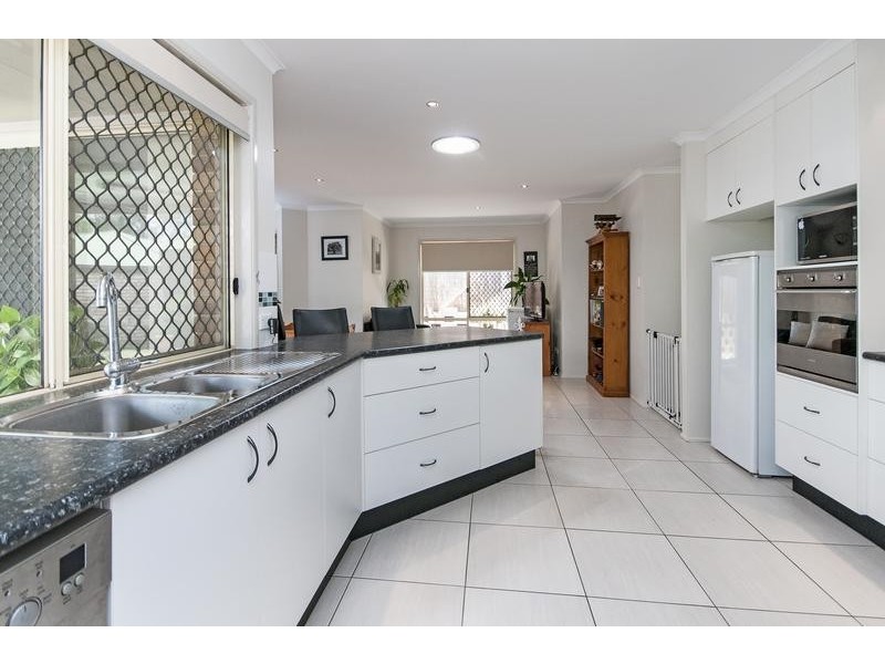 10 Quando Close, Yamanto QLD 4305