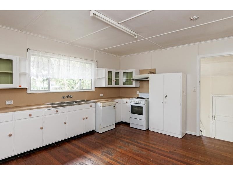 268 Warwick Road, Churchill QLD 4305