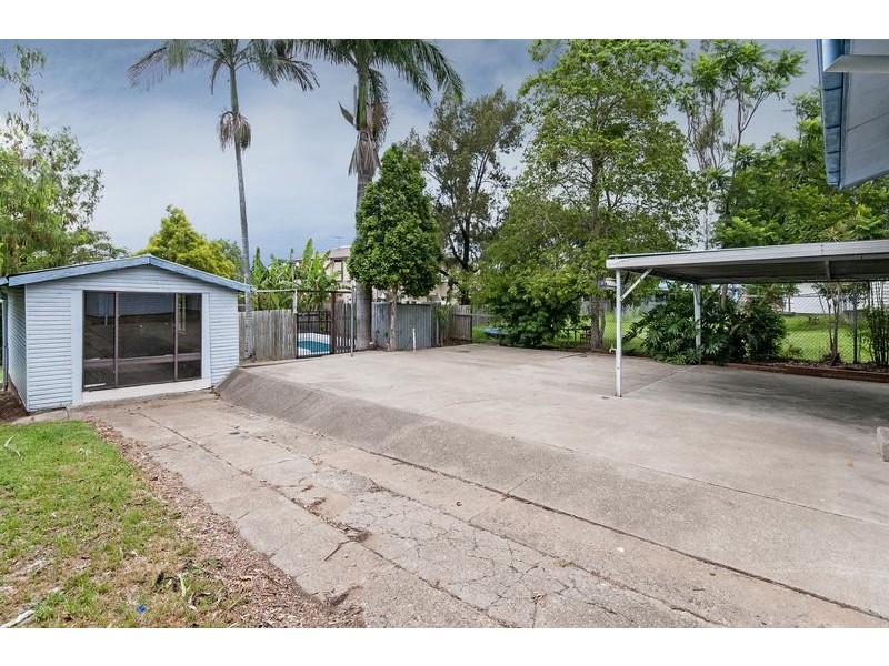 268 Warwick Road, Churchill QLD 4305