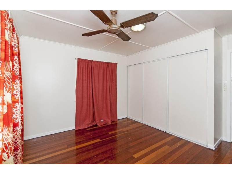 268 Warwick Road, Churchill QLD 4305