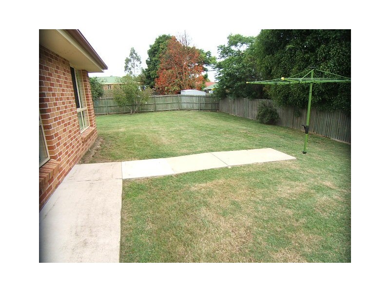 47 Reif Street, Flinders View QLD 4305