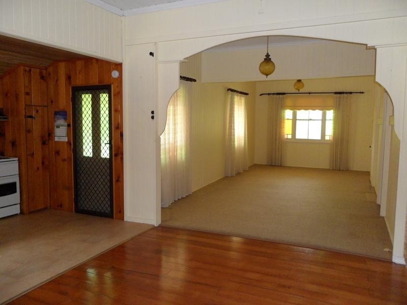 43 Fernvale Road, Brassall QLD 4305