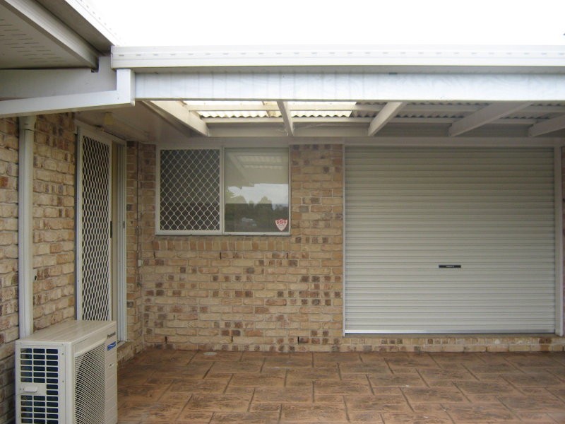 2/6 Settlers Way, Raceview QLD 4305