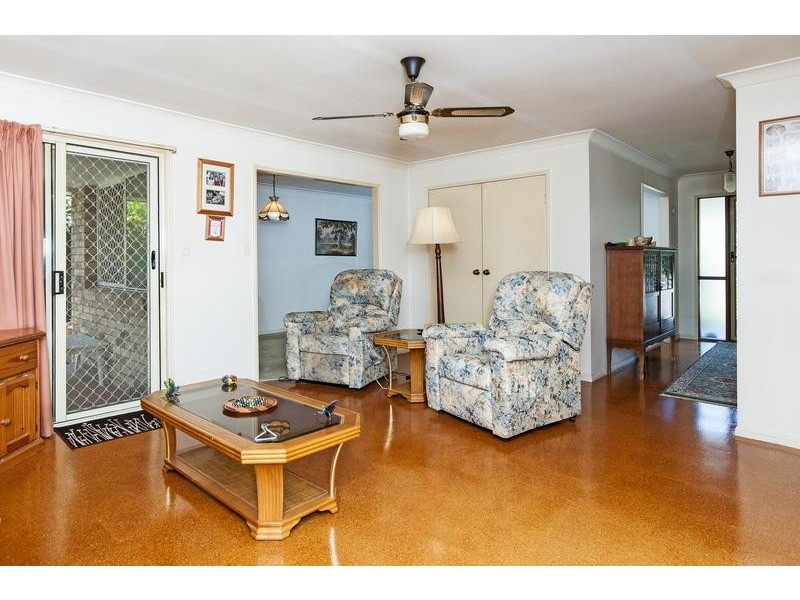 10 Dianthus Place, Flinders View QLD 4305