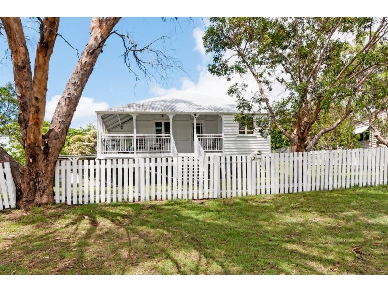 2 Maher Street, North Ipswich QLD 4305