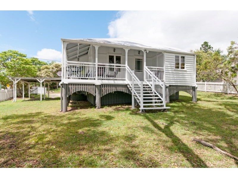 2 Maher Street, North Ipswich QLD 4305