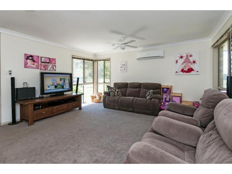 120 McGuires Hut Road, South Ripley QLD 4306