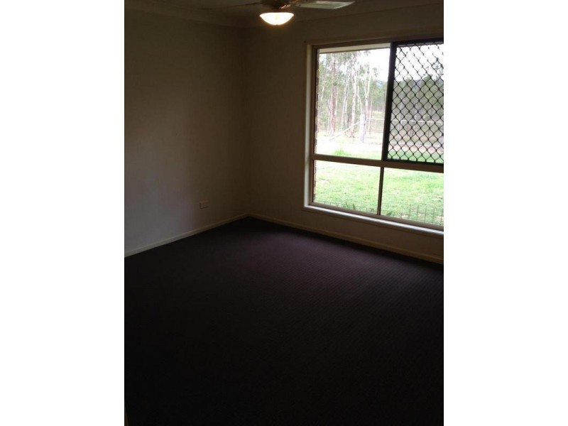 1 Coleman Road, South Ripley QLD 4306