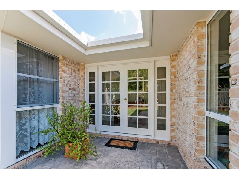 12 Tina Close, Raceview QLD 4305