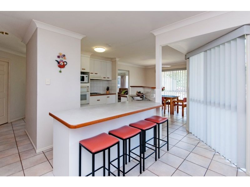 12 Tina Close, Raceview QLD 4305