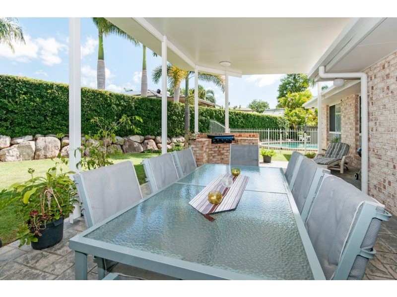 12 Tina Close, Raceview QLD 4305