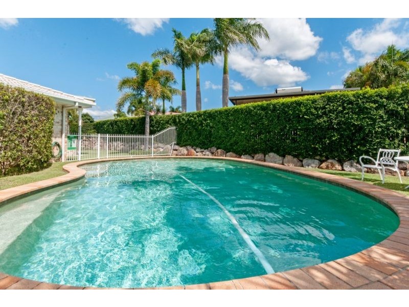 12 Tina Close, Raceview QLD 4305