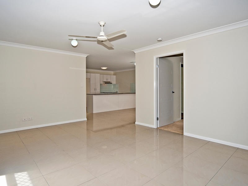 1/1 Ruthven Court, Yamanto QLD 4305