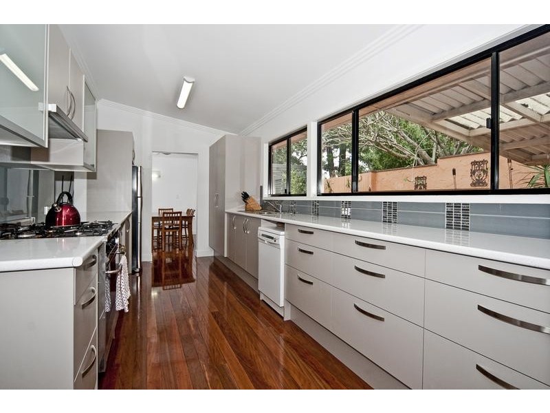 2 Walker Street, Ipswich QLD 4305