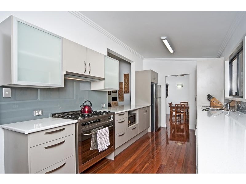 2 Walker Street, Ipswich QLD 4305