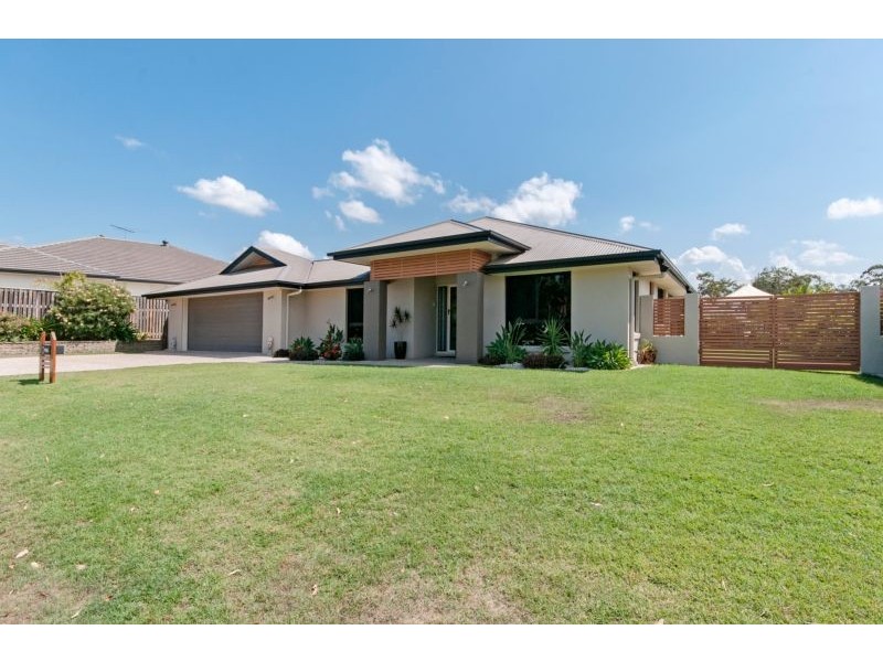 19 Duhig Court, Augustine Heights QLD 4300