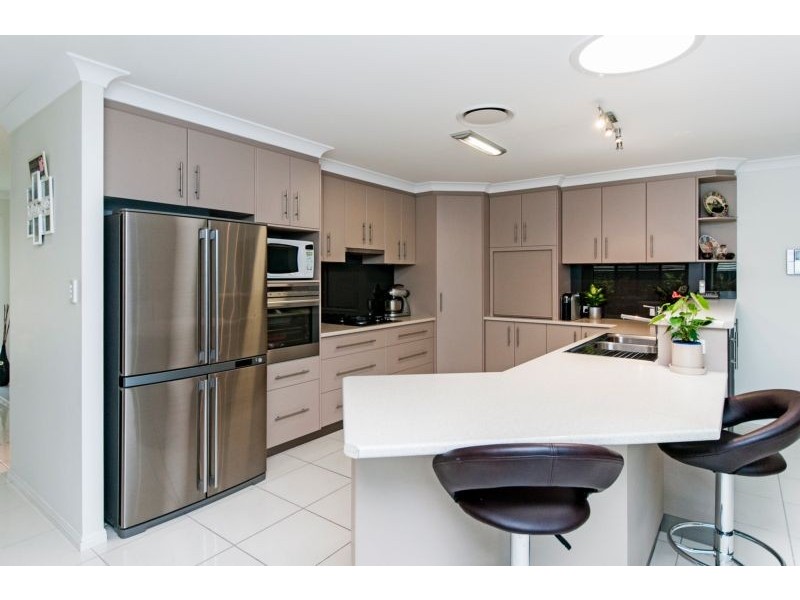 19 Duhig Court, Augustine Heights QLD 4300