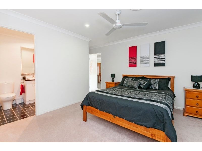 19 Duhig Court, Augustine Heights QLD 4300