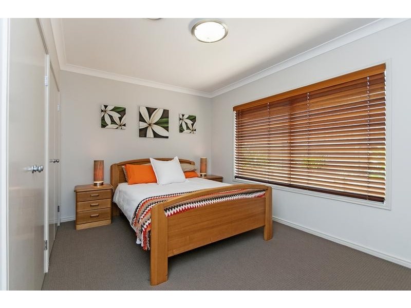 124 Santa Monica Drive, Augustine Heights QLD 4300