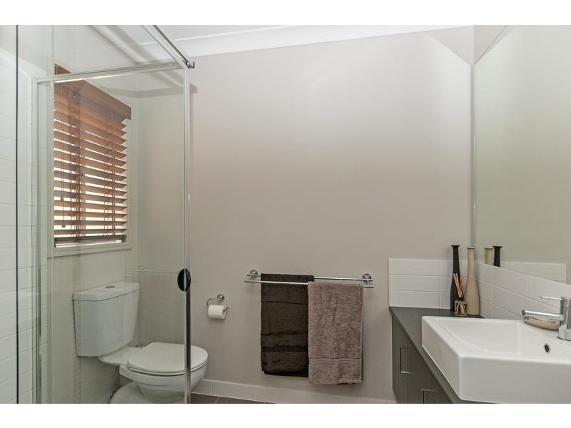 124 Santa Monica Drive, Augustine Heights QLD 4300