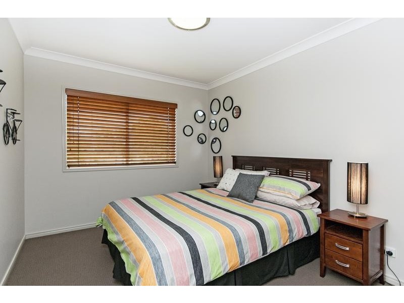 124 Santa Monica Drive, Augustine Heights QLD 4300