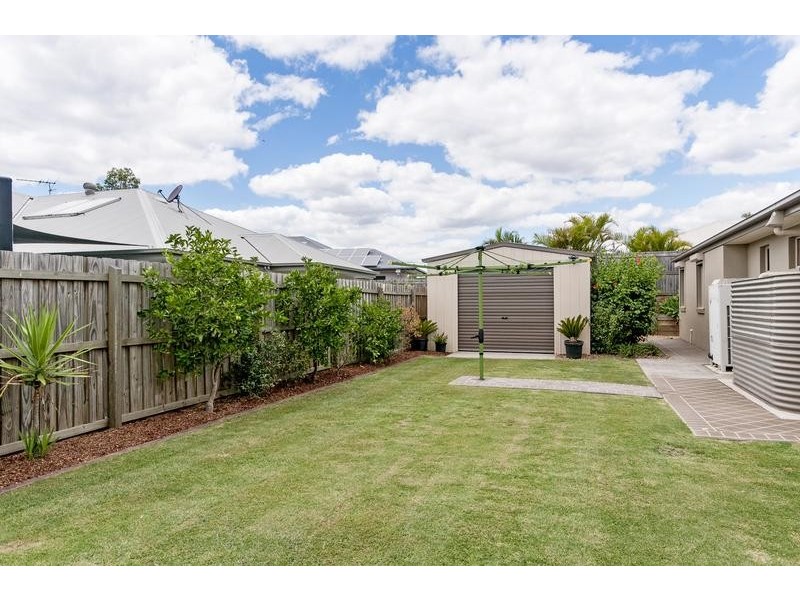 124 Santa Monica Drive, Augustine Heights QLD 4300