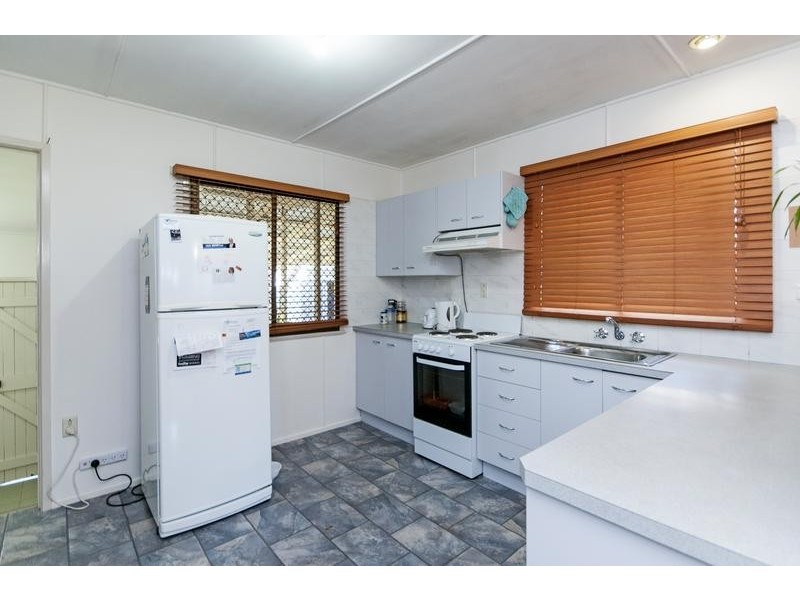 7A Hayes Street, Raceview QLD 4305