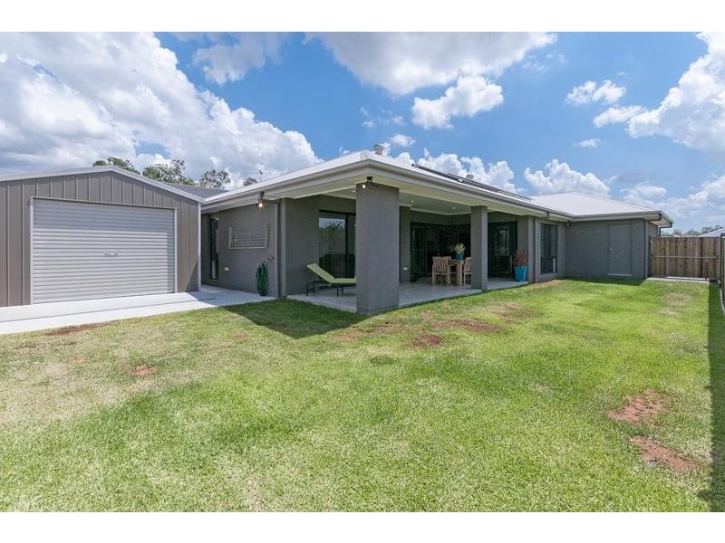 8 Glasswing Street, Deebing Heights QLD 4306