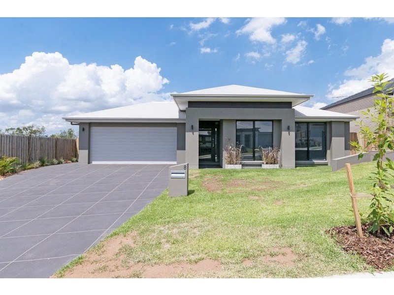 8 Glasswing Street, Deebing Heights QLD 4306